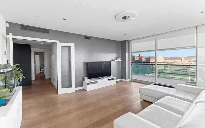 Lujo en Diagonal Mar: Piso con Vistas al Mar 3 Dormitorios 2 Baños Terraza Parking
