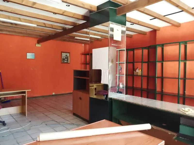 Venta Local Comercial Zapaton Torrelavega