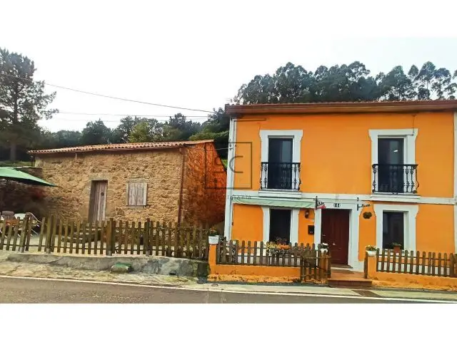Adosado En Serantes, Ferrol