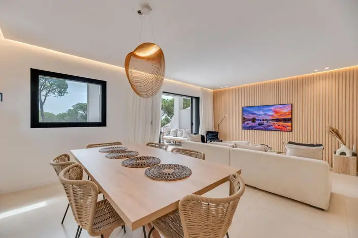 Duplex 4 Dormitorios en Los Pinos de Aloha Marbella