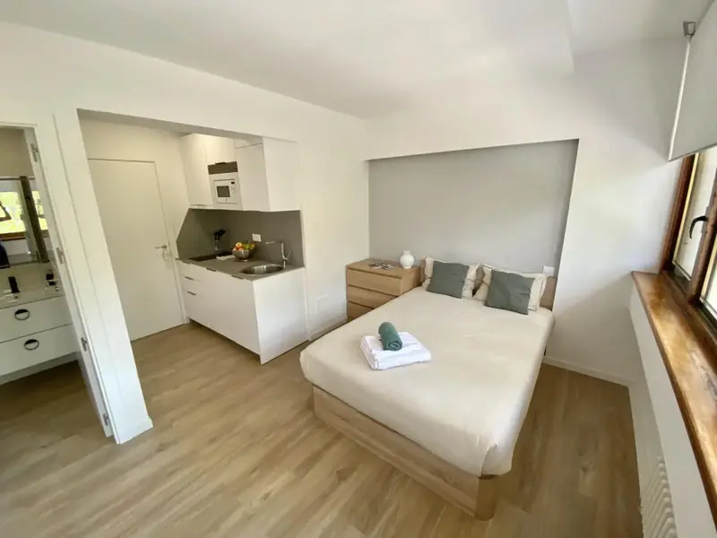 Estudio Moderno Cerca Universidad Complutense Madrid