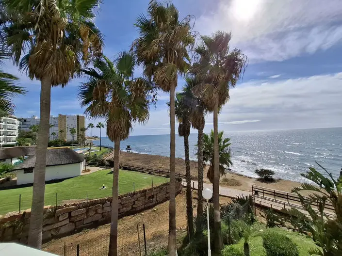 Apartamento 2 Dormitorios Costa del Sol Vistas al Mar