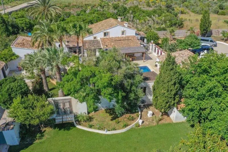 Finca Rural en Jesús Pobre con Piscina y Apartamentos