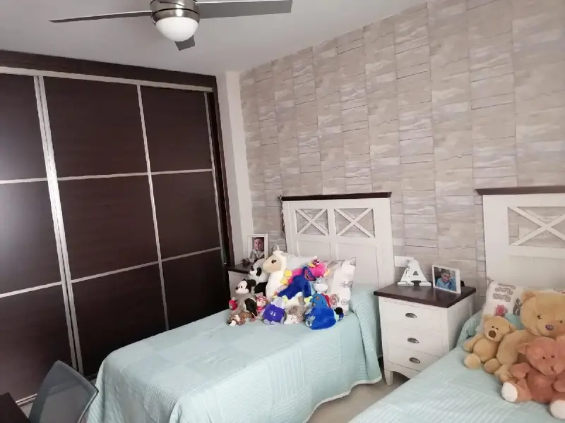 Venta Adosado con calefacción en Cabra - Ref: HCAB148