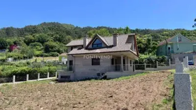 Chalet en Lapamán Marín con Vistas al Mar