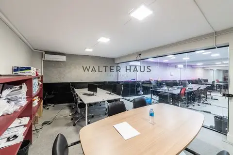 Oficina en venta en Fuente del Berro Madrid 674m²