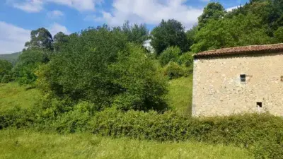 Casa en venta para reformar en Riancho
