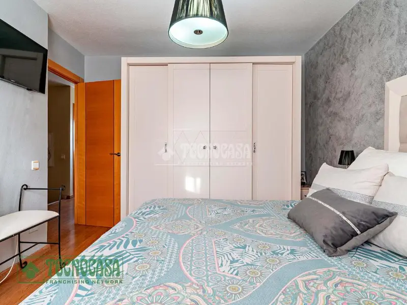 Casa Dúplex en La Mojonera 4 Dormitorios 2 Baños