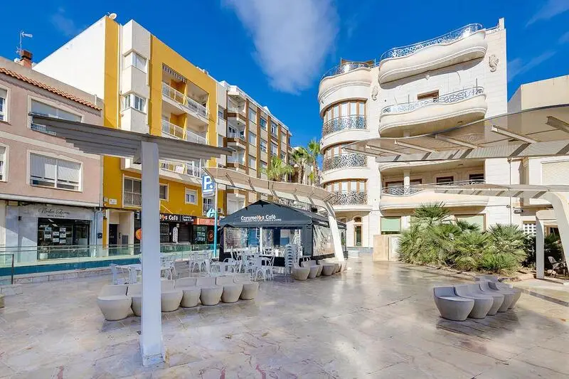 Apartamento en venta Torrevieja 3 dormitorios céntrico
