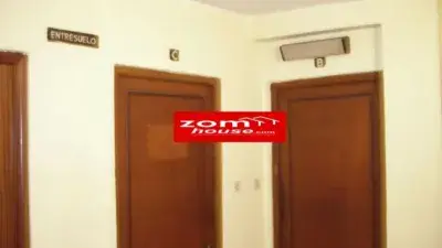 Piso 5 habitaciones 3 baños Santander zona Cuatro Caminos
