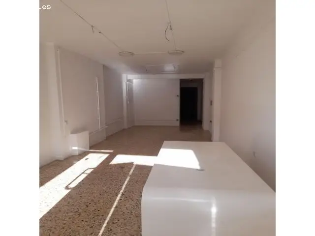 Local en Alquiler Zona Ayuntamiento Abrera
