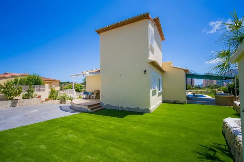Villa en Venta Calpe Cerca de la Playa 3 Dormitorios 2 Baños