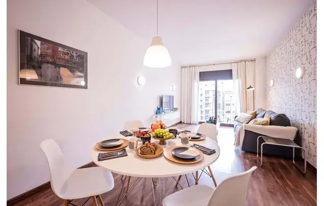 Apartamento 6 Dormitorios 68m2 Barcelona Alquiler Temporada Media Larga
