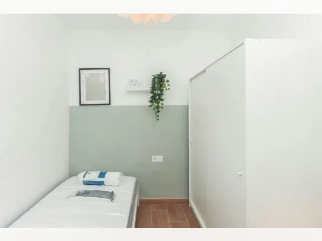 Habitacion Alquiler Reus Estudiantes Trabajadores Wifi Incluido