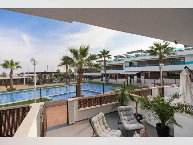 Apartamento 3 Dormitorios Torrevieja Los Balcones
