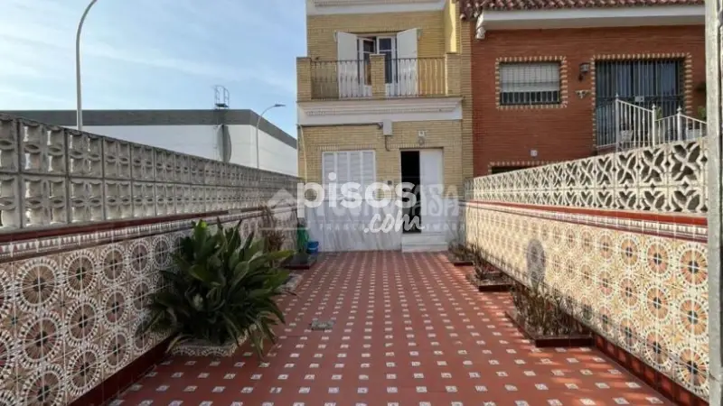 Casa unifamiliar en venta en Lebrija