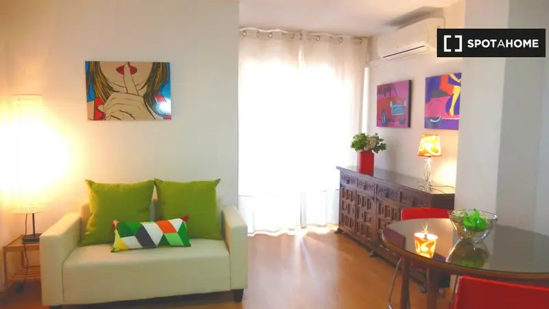 Estudio amueblado en Murcia con Aire Acondicionado y Ascensor