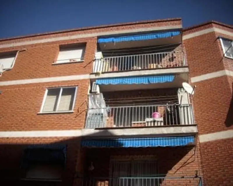 Piso 4 habitaciones 2 baños Herencia 109.6m2