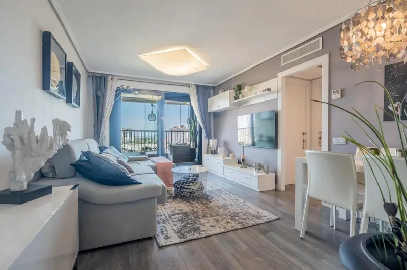 Apartamento en Playa Patacona Valencia con Vistas al Mar