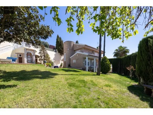 Chalet en Venta en La Granada Gran Visas y Tranquilidad
