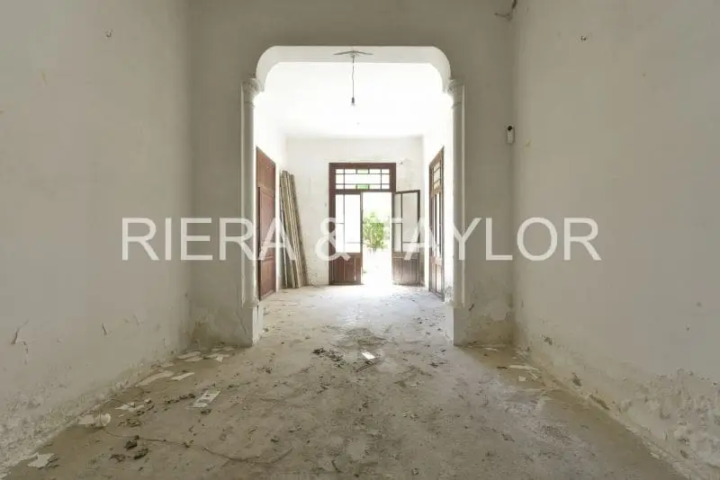 Casa en venta en Manacor Mallorca 168m2 necesita reforma
