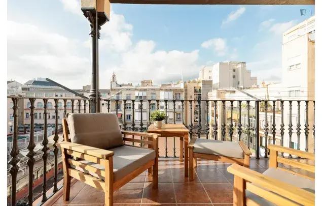 Alquiler Apartamento 4 Dormitorios Barcelona 3-24 Meses