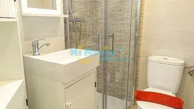 Apartamento en alquiler en , 1A.Línea de Playa, en El Centro