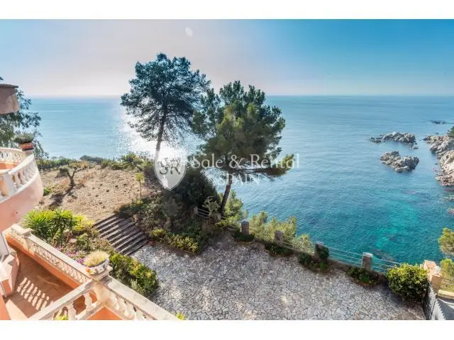 Chalet En Venta Lloret De Mar Vistas Al Mar Costa Brava