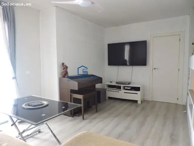 Piso Reformado Cerca de la Playa con Piscinas