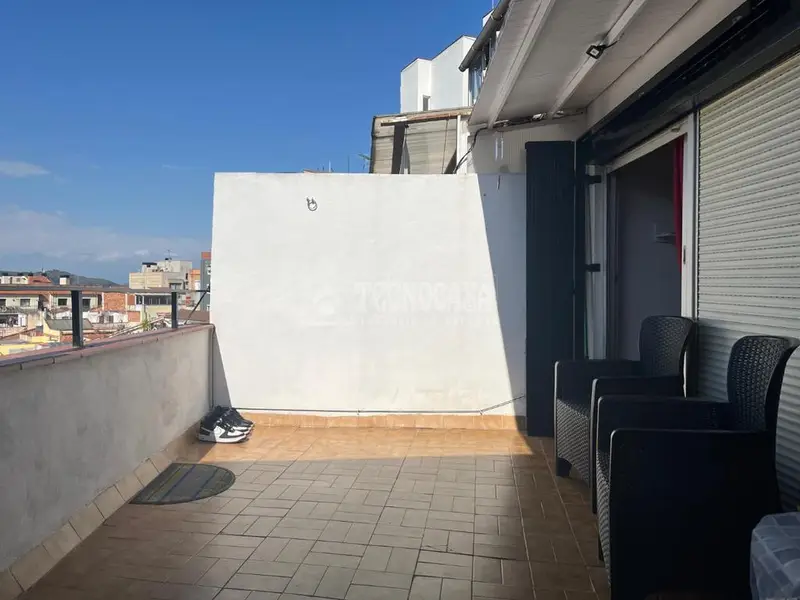 Piso en Venta Horta Guinardo 3 Dormitorios Terraza