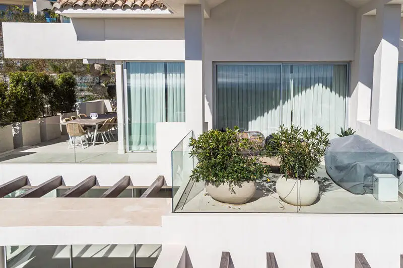Apartamentos de Lujo en Benahavis con Vistas al Mar