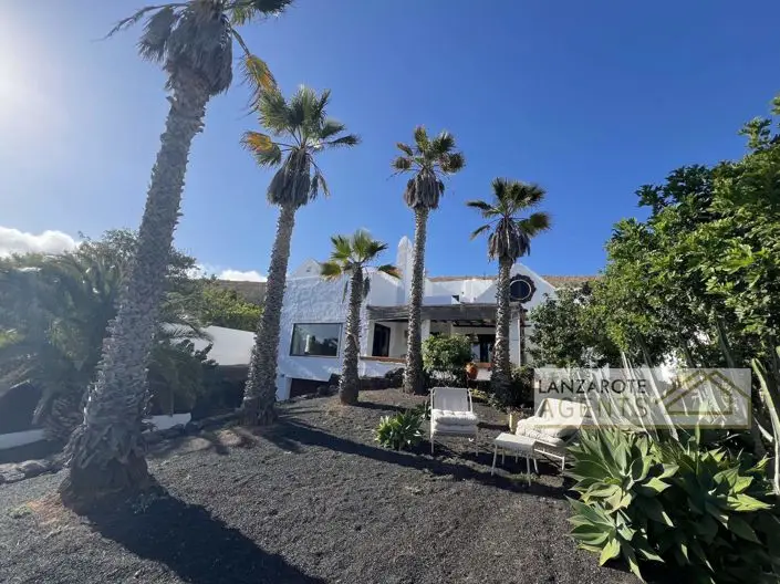 Villa 5 Dormitorios Lanzarote Venta Amplia Vistas Impresionantes
