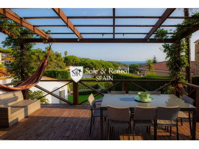 Villa de Lujo en Venta Lloret de Mar Condado de Jaruco