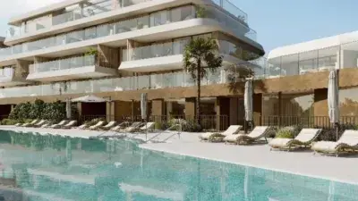 Atico en venta en Estepona con piscina y gimnasio