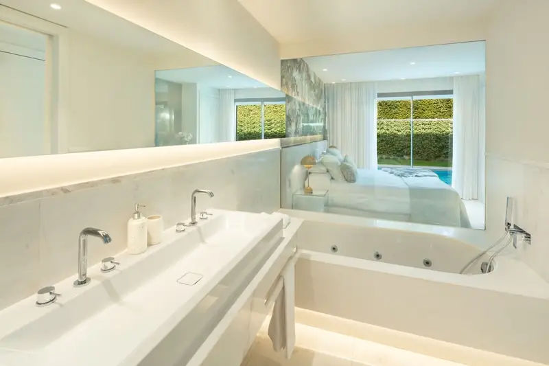 Villa en Venta Guadalmina Baja 4 Dormitorios 4 Baños Piscina Privada