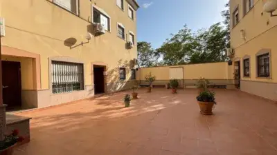 Piso en venta en Maracena cerca del metro