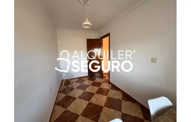 Alquiler Apartamento 3 Dormitorios 88m2 Antequera