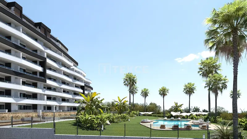 Apartamentos en San Miguel de Salinas con Jardin Comunitario