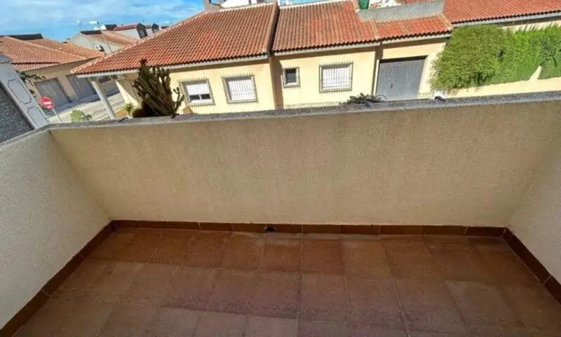 Tríplex Reformado 4 Dormitorios Torre Pacheco