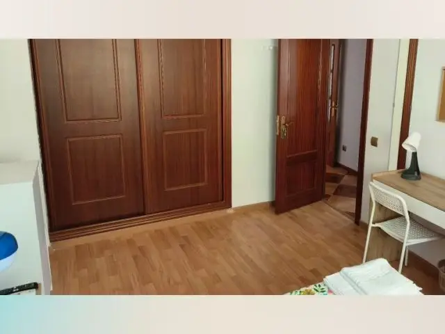 Habitacion Amueblada en Piso Compartido Malaga Cruz del Humilladero