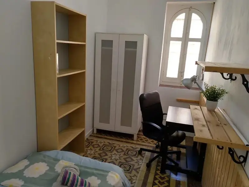 Apartamento en Alquiler Calle Ollerias Malaga