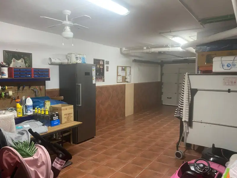 Adosado de 4 Dormitorios en venta San Pedro, España