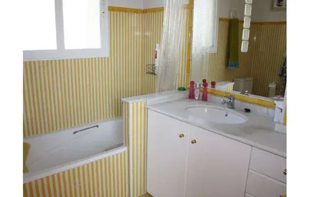 Alquiler Apartamento 4 Dormitorios 220m2 Riba roja de Túria