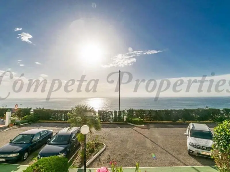 Apartamento 3 Dormitorios Primera Linea Torrox Costa
