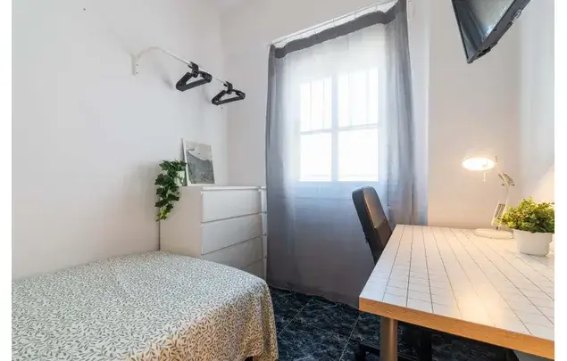 Habitacion en Avinguda del Raval