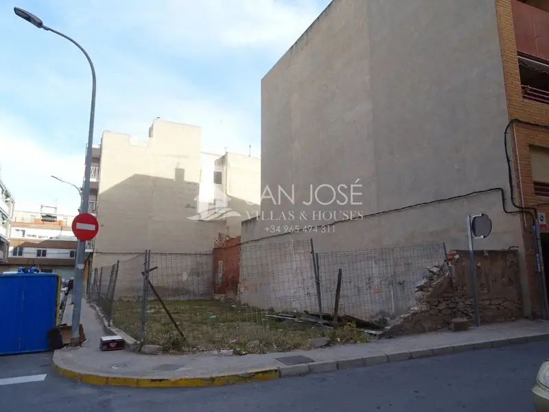 Venta Terreno Centro Aspe 335m2 Edificable