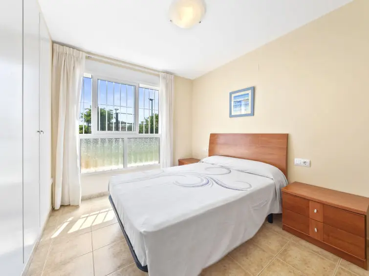 Piso de 3 Dormitorios alquiler Denia, España