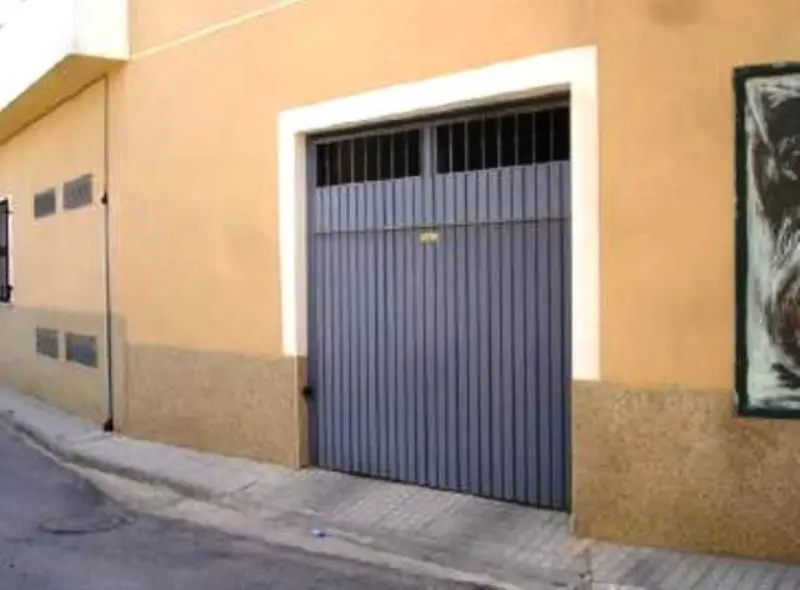 Garaje en Venta Socuéllamos 10m2 con Ascensor