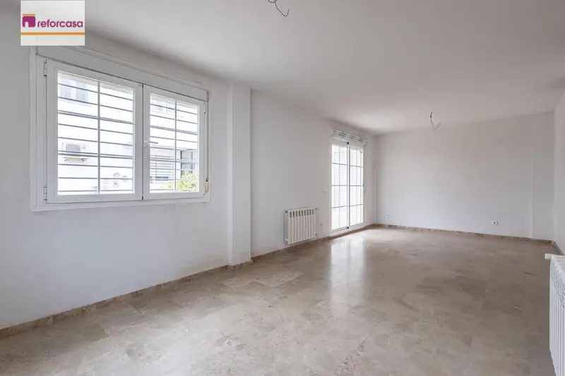 Casa en Venta en Armilla 4 Dormitorios 3 Banos