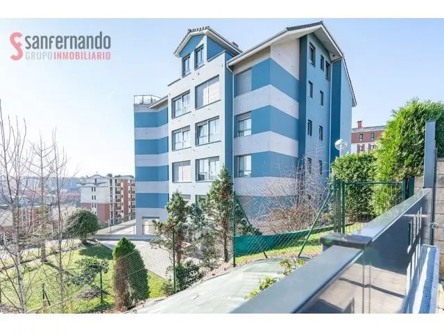 Piso en Venta Valdenoja Santander Garaje Trastero Armarios Empotrados